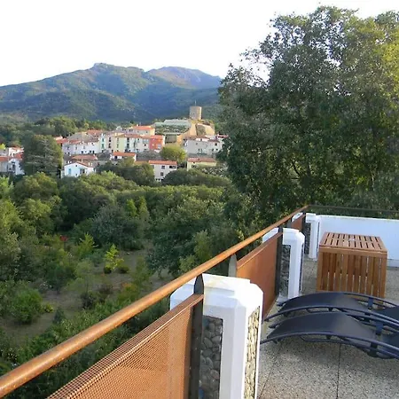 Stunning 3 Bed Villa, Sunny Terrace & Great Views *
